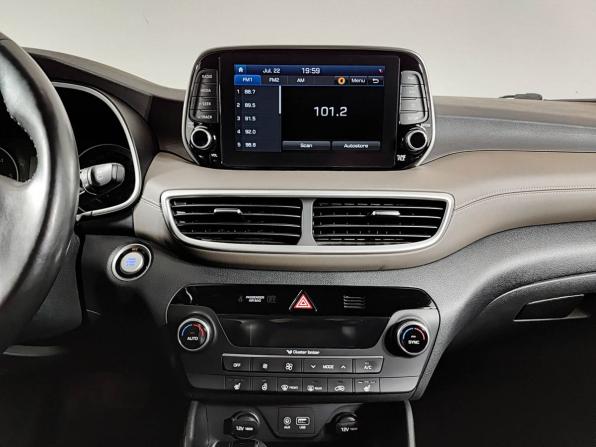 Hyundai Tucson III Рестайлинг с пробегом 2018 года, цена 2 100 000 рублей, 95000 км, внедорожник, Автокод Объявления