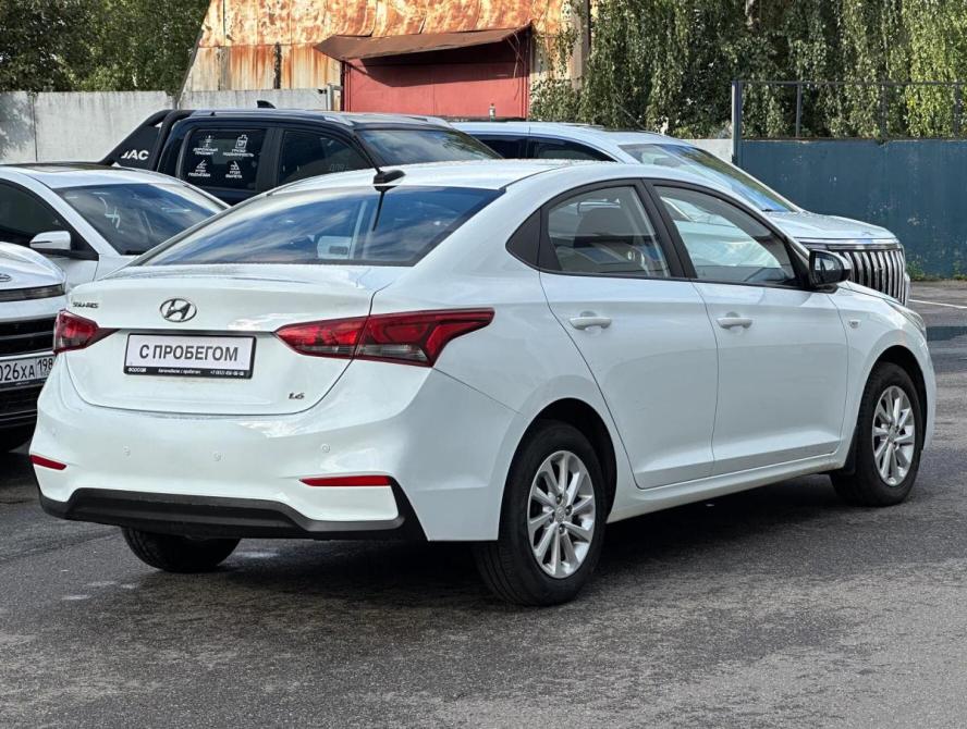 Hyundai Solaris II Санкт-Петербург  - изображение 3