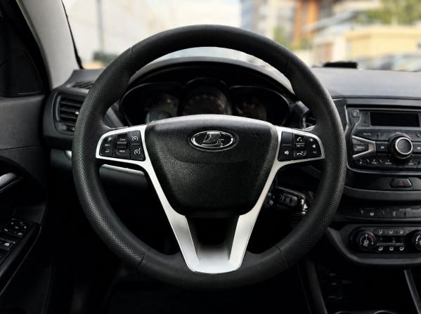 Lada (ВАЗ) Vesta I с пробегом 2020 года, цена 849 000 рублей, 130000 км, седан, Автокод Объявления