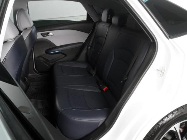 Chevrolet Monza II Рестайлинг с пробегом 2023 года, цена 1 669 000 рублей, 28208 км, седан, Автокод Объявления