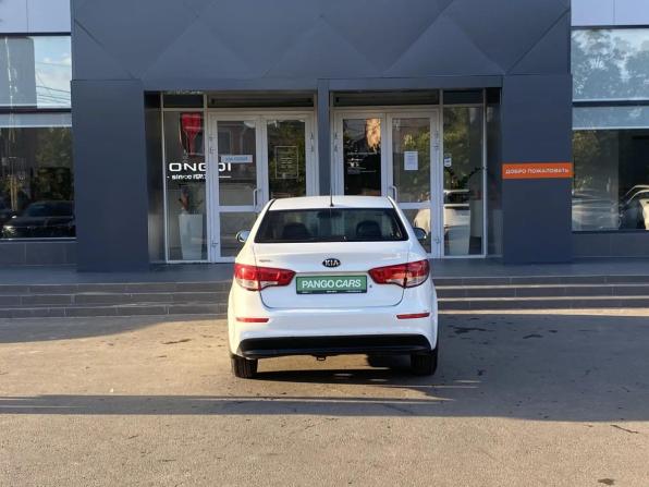 Kia Rio III Рестайлинг с пробегом 2016 года, цена 1 085 000 рублей, 91000 км, седан, Автокод Объявления