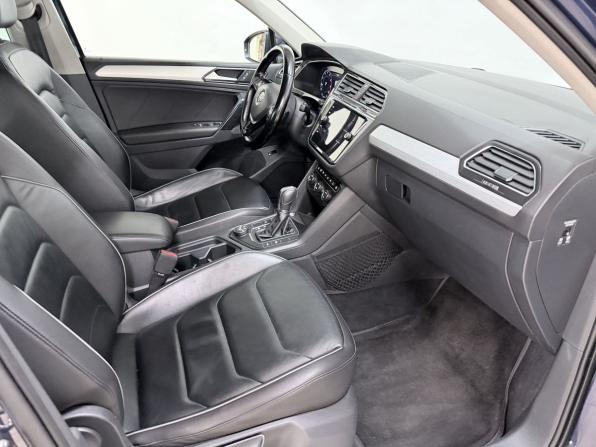 Volkswagen Tiguan II с пробегом 2017 года, цена 2 090 000 рублей, 171623 км, внедорожник, Автокод Объявления