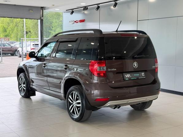 Skoda Yeti I Рестайлинг с пробегом 2014 года, цена 917 000 рублей, 208175 км, внедорожник, Автокод Объявления
