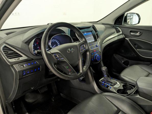 Hyundai Santa Fe III Рестайлинг с пробегом 2016 года, цена 2 425 000 рублей, 93999 км, внедорожник, Автокод Объявления