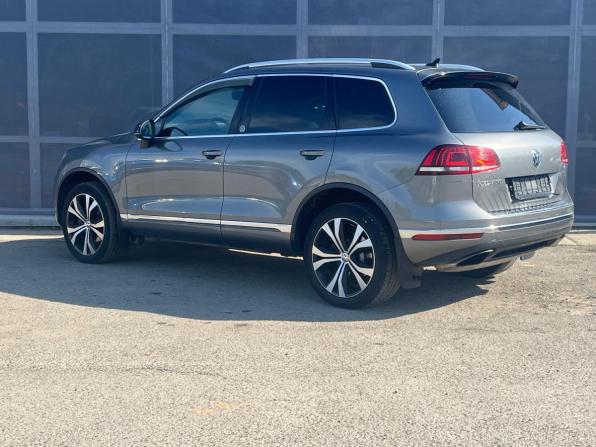 Volkswagen Touareg II Рестайлинг с пробегом 2017 года, цена 2 750 000 рублей, 272000 км, внедорожник, Автокод Объявления