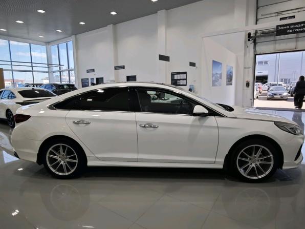 Hyundai Sonata VII (LF) Рестайлинг с пробегом 2018 года, цена 1 850 000 рублей, 144500 км, седан, Автокод Объявления