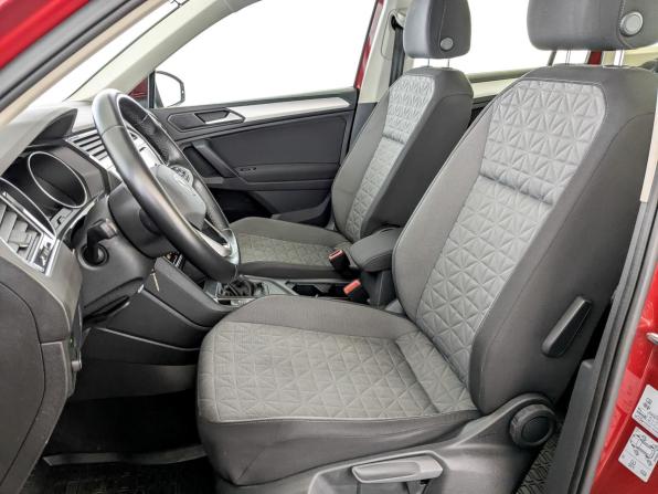 Volkswagen Tiguan II Рестайлинг с пробегом 2021 года, цена 2 110 000 рублей, 146811 км, внедорожник, Автокод Объявления