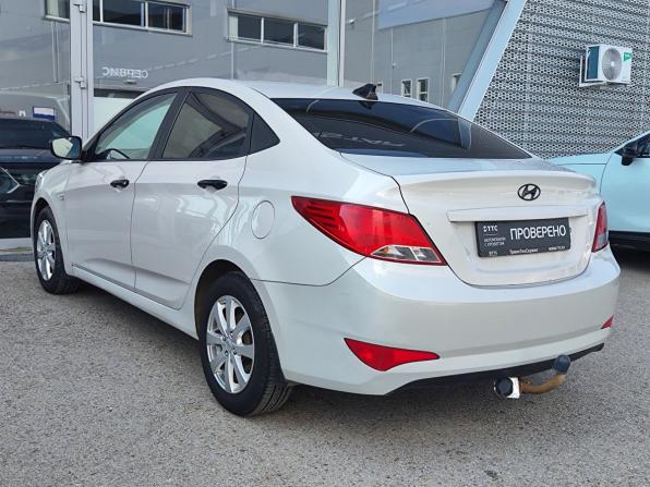 Hyundai Solaris I Рестайлинг с пробегом 2014 года, цена 630 000 рублей, 190421 км, седан, Автокод Объявления