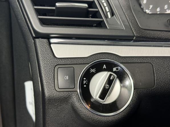 Mercedes-Benz E-Класс IV (W212 S212 C207) с пробегом 2010 года, цена 2 349 000 рублей, 90310 км, кабриолет, Автокод Объявления