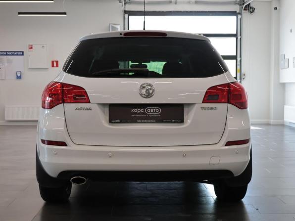 Opel Astra J с пробегом 2011 года, цена 660 000 рублей, 158073 км, универсал, Автокод Объявления