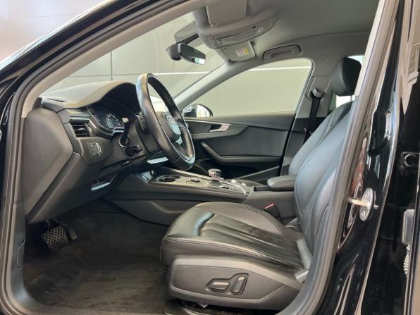 Audi A4 V (B9) с пробегом 2018 года, цена 2 329 000 рублей, 95000 км, седан, Автокод Объявления