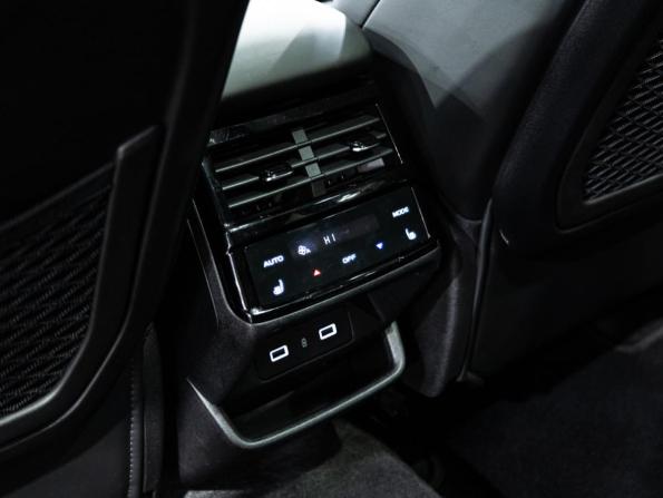 Geely Monjaro I с пробегом 2024 года, цена 3 190 000 рублей, 43735 км, внедорожник, Автокод Объявления