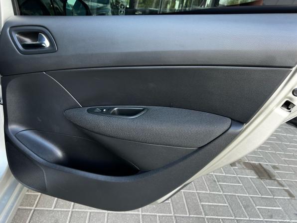 Peugeot 308 I с пробегом 2008 года, цена 543 000 рублей, 205962 км, универсал, Автокод Объявления