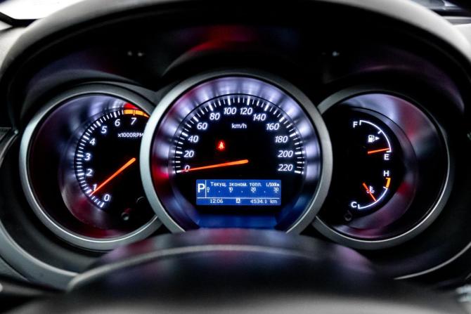 Suzuki Grand Vitara II Рестайлинг с пробегом 2010 года, цена 960 000 рублей, 239000 км, внедорожник, Автокод Объявления