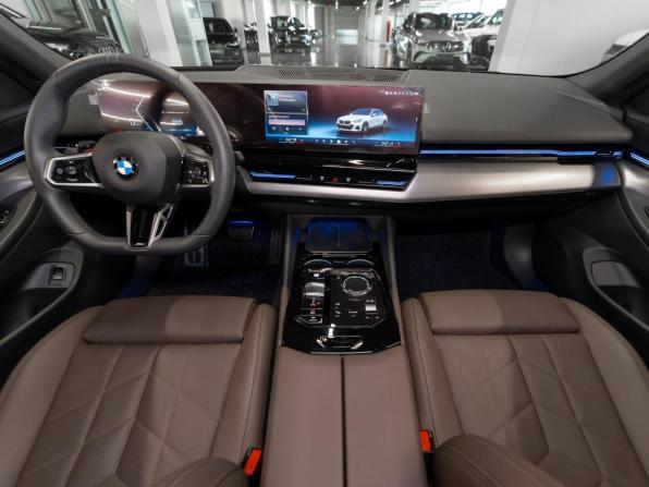 BMW 5 серии VIII (G60/G61/G68) с пробегом 2024 года, цена 6 550 000 рублей, 22543 км, седан, Автокод Объявления