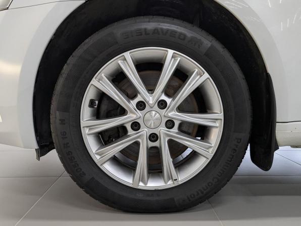Skoda Octavia III (A7) Рестайлинг с пробегом 2019 года, цена 1 599 000 рублей, 126000 км, лифтбек, Автокод Объявления