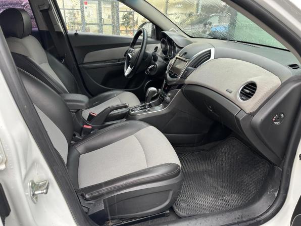 Chevrolet Cruze I Рестайлинг с пробегом 2013 года, цена 890 000 рублей, 198731 км, хэтчбек, Автокод Объявления