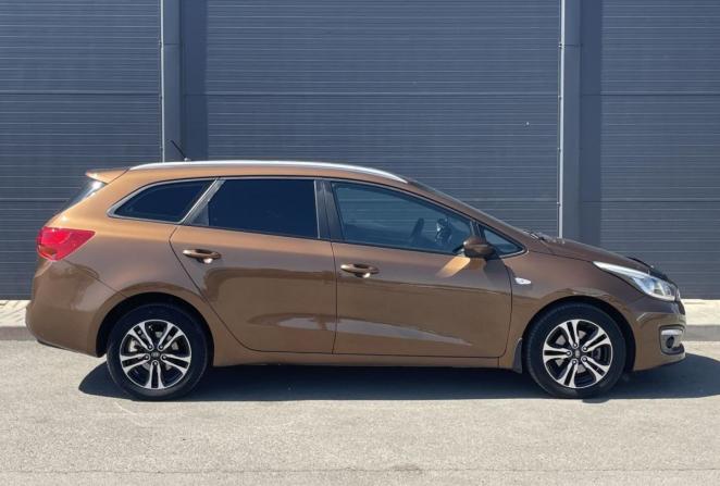 Kia Ceed II Рестайлинг с пробегом 2016 года, цена 1 115 000 рублей, 110947 км, универсал, Автокод Объявления