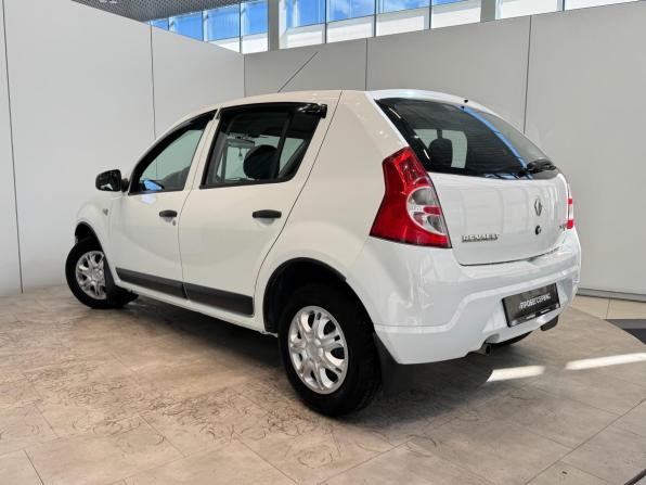 Renault Sandero I с пробегом 2013 года, цена 670 000 рублей, 133150 км, хэтчбек, Автокод Объявления