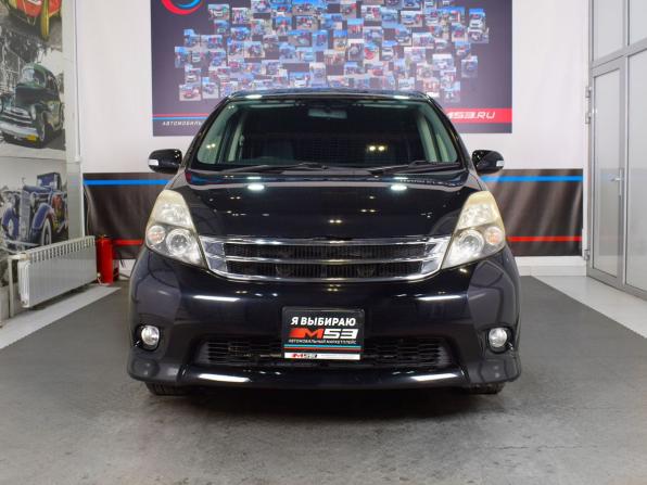 Toyota ISis I Рестайлинг с пробегом 2012 года, цена 1 264 995 рублей, 86627 км, компактвэн, Автокод Объявления