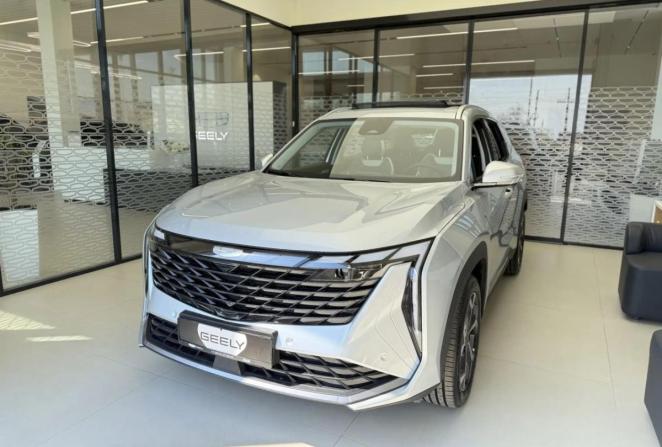 Новый Geely Atlas II 2026 года, цена 3 449 990 рублей, внедорожник, Автокод Объявления