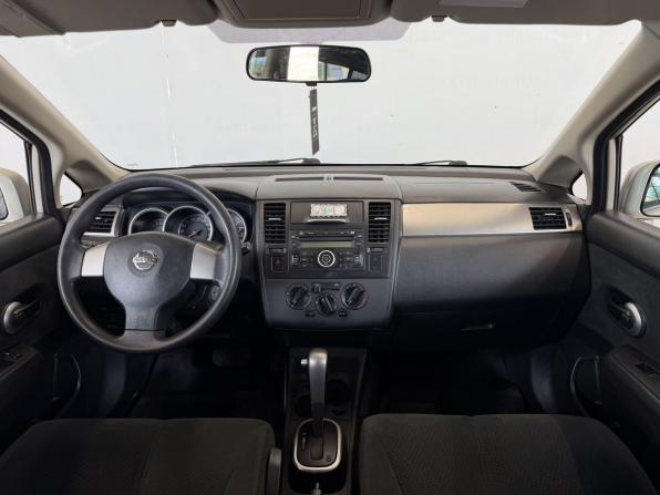 Nissan Tiida I Рестайлинг с пробегом 2012 года, цена 810 000 рублей, 220830 км, хэтчбек, Автокод Объявления