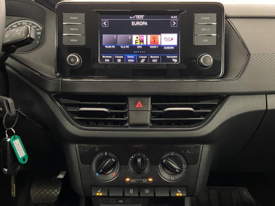 Volkswagen Polo VI Псков  - изображение 14
