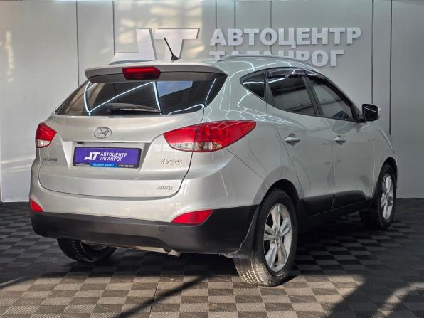 Hyundai ix35 I с пробегом 2010 года, цена 1 349 000 рублей, 182600 км, внедорожник, Автокод Объявления
