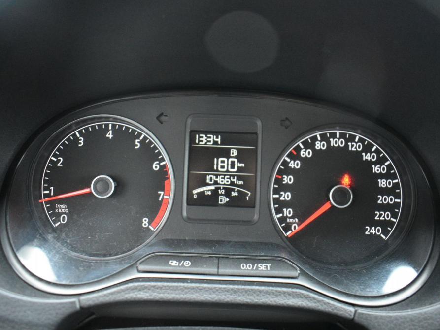 Volkswagen Polo V Рестайлинг Мурманск  - изображение 14