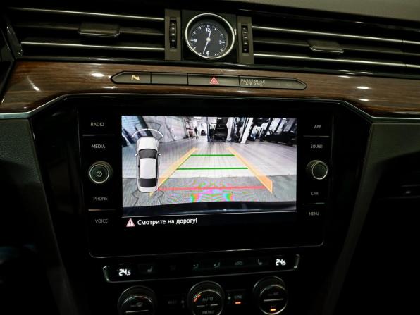 Volkswagen Passat B8 с пробегом 2019 года, цена 1 990 000 рублей, 160907 км, седан, Автокод Объявления