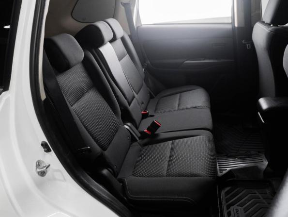 Mitsubishi Outlander III Рестайлинг 2 с пробегом 2018 года, цена 1 849 000 рублей, 171485 км, внедорожник, Автокод Объявления