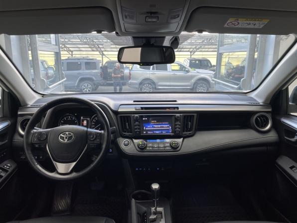 Toyota RAV4 IV (XA40) Рестайлинг с пробегом 2017 года, цена 2 735 000 рублей, 75000 км, внедорожник, Автокод Объявления