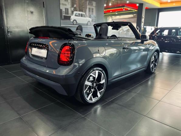 Mini Cabrio IV с пробегом 2025 года, цена 6 790 000 рублей, 756 км, кабриолет, Автокод Объявления