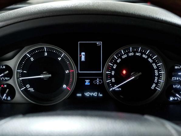 Toyota Land Cruiser 200 Series Рестайлинг 2 с пробегом 2017 года, цена 4 568 000 рублей, 404600 км, внедорожник, Автокод Объявления