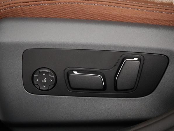 BMW 5 серии VIII (G60/G61/G68) с пробегом 2025 года, цена 9 250 000 рублей, 11650 км, седан, Автокод Объявления