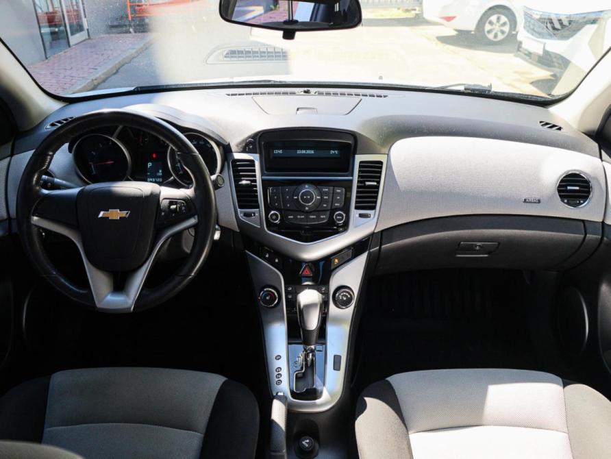 Chevrolet Cruze I Рестайлинг Москва  - изображение 7