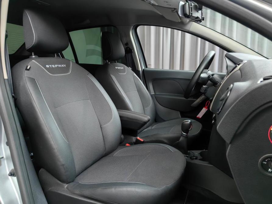 Renault Logan II Рестайлинг Москва  - изображение 8