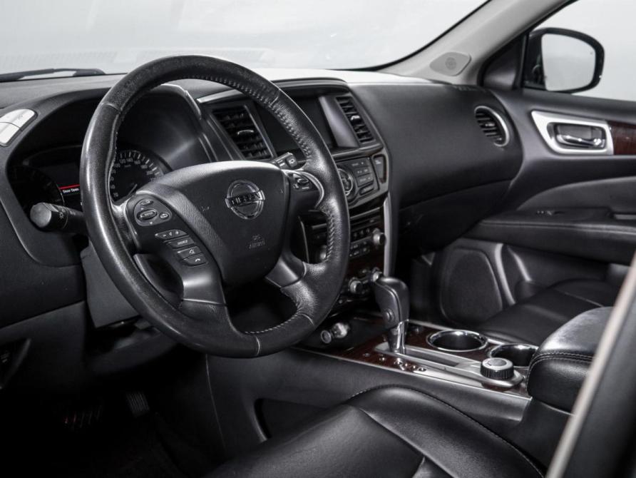 Nissan Pathfinder IV Москва  - изображение 14