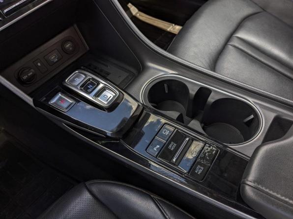 Hyundai Sonata VIII (DN8) с пробегом 2022 года, цена 2 300 000 рублей, 91868 км, седан, Автокод Объявления