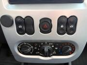 Renault Sandero I Нижний Тагил  - изображение 37