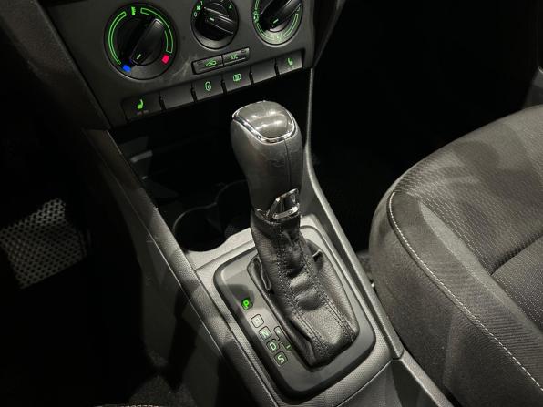 Skoda Rapid I с пробегом 2014 года, цена 719 000 рублей, 221975 км, лифтбек, Автокод Объявления