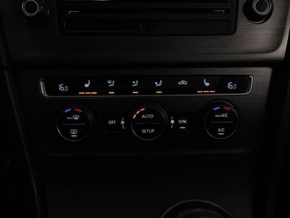 Volkswagen Golf VII с пробегом 2013 года, цена 1 007 000 рублей, 332994 км, хэтчбек, Автокод Объявления