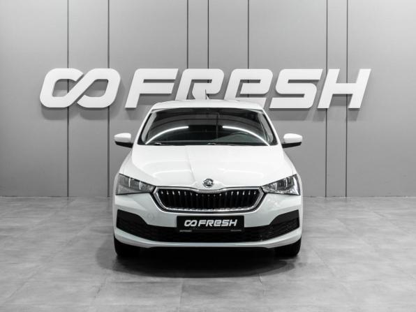 Skoda Rapid II с пробегом 2021 года, цена 1 700 000 рублей, 51682 км, лифтбек, Автокод Объявления