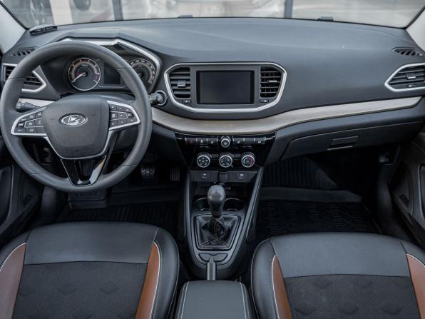 Lada (ВАЗ) Vesta I Рестайлинг (NG) с пробегом 2025 года, цена 1 590 800 рублей, 17305 км, универсал, Автокод Объявления