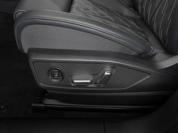 Audi Q5 III (GU) с пробегом 2026 года, цена 6 190 000 рублей, 60 км, внедорожник, Автокод Объявления