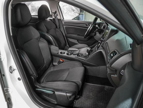 Renault Megane IV с пробегом 2019 года, цена 1 399 000 рублей, 152678 км, универсал, Автокод Объявления