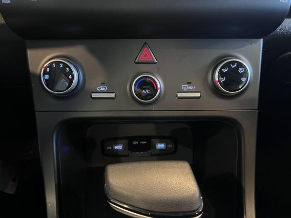 Hyundai Creta II с пробегом 2021 года, цена 2 254 000 рублей, 60544 км, внедорожник, Автокод Объявления