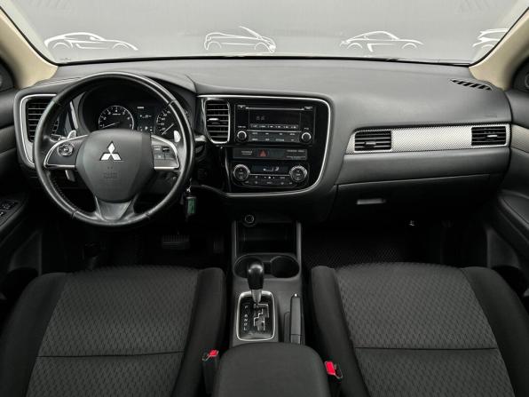 Mitsubishi Outlander III Рестайлинг с пробегом 2014 года, цена 1 396 700 рублей, 204051 км, внедорожник, Автокод Объявления