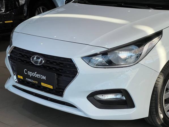 Hyundai Solaris II с пробегом 2019 года, цена 1 230 000 рублей, 103300 км, седан, Автокод Объявления