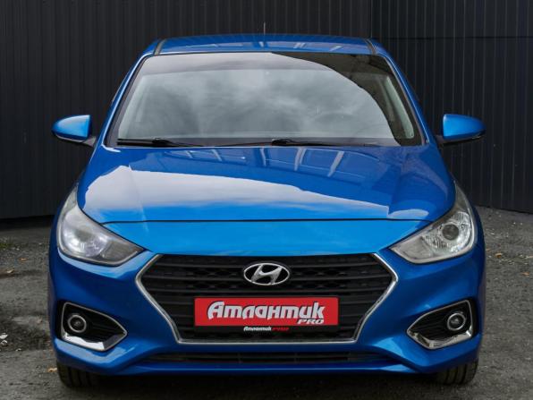 Hyundai Solaris II с пробегом 2017 года, цена 800 000 рублей, 233659 км, седан, Автокод Объявления